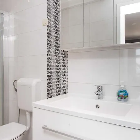 Mirjana - One Bedroom With Terrace And Sea View Palma شقة *