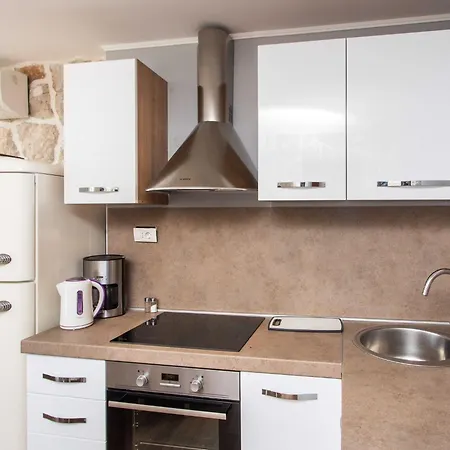 Mirjana - One Bedroom With Terrace And Sea View Palma Appartement