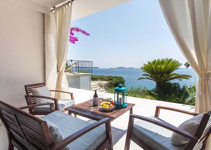 Mirjana - One Bedroom With Terrace And Sea View Palma Apartament Mlini