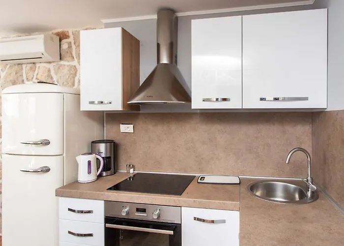 Mirjana - One Bedroom With Terrace And Sea View Palma Apartament